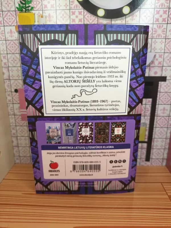 ALTORIŲ ŠEŠĖLY: svarbiausias lietuviškas psichologinis romanas - Vincas Mykolaitis-Putinas, knyga 3