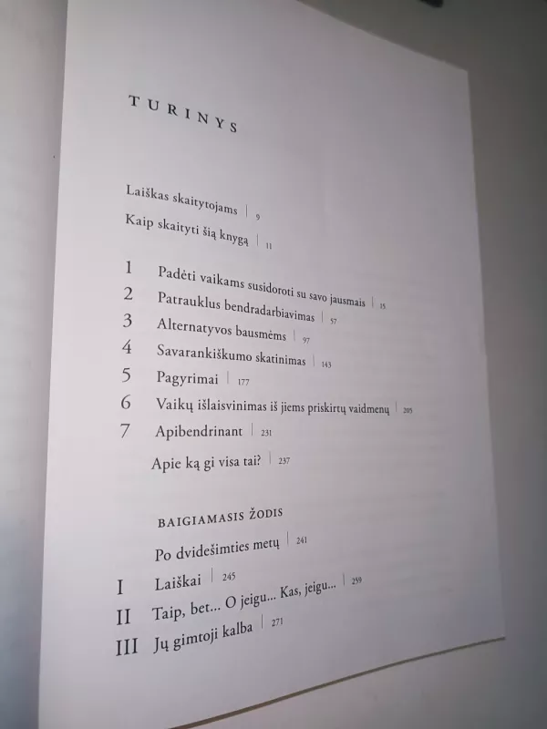 Kaip kalbėti su vaikais, kad jie klausytų ir kaip klausyti, kad vaikai kalbėtų - Autorių Kolektyvas, knyga 4
