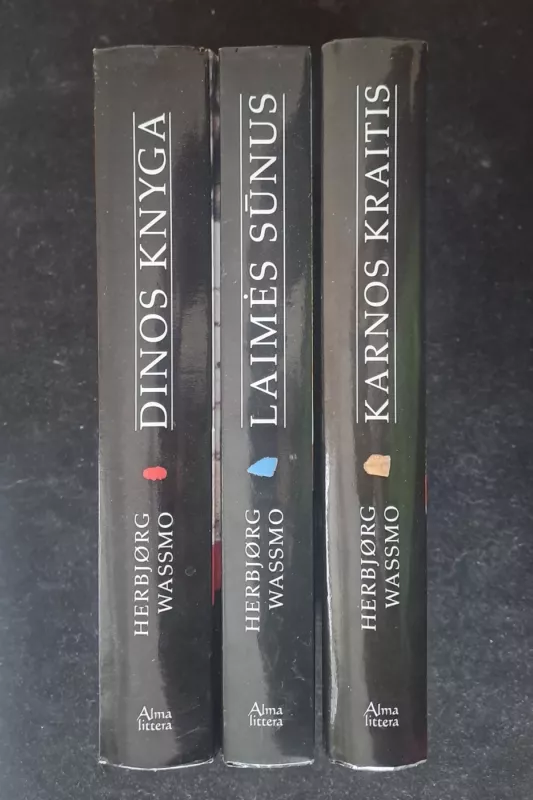 Dinos knyga. Laimės sūnus. Karnos kraitis - Herbjørg Wassmo, knyga 2