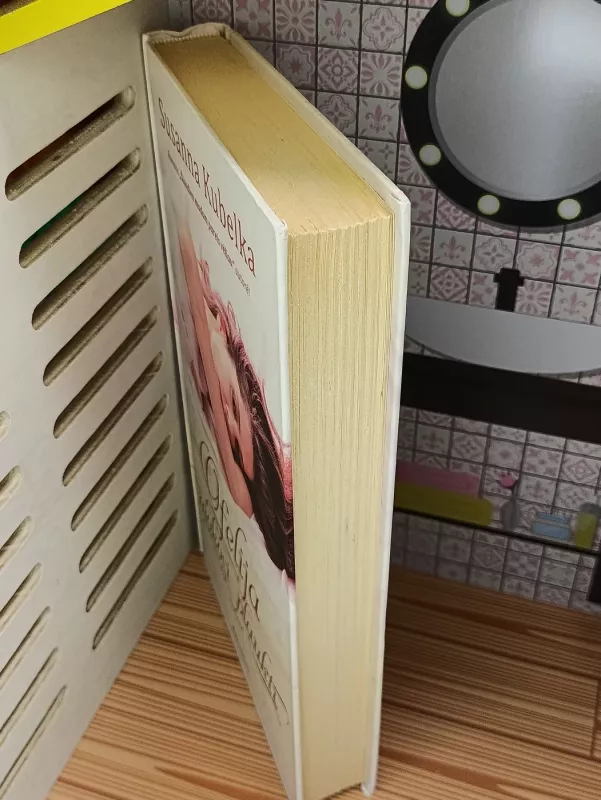 Ofelija mokosi plaukti - Susanna Kubelka, knyga 5