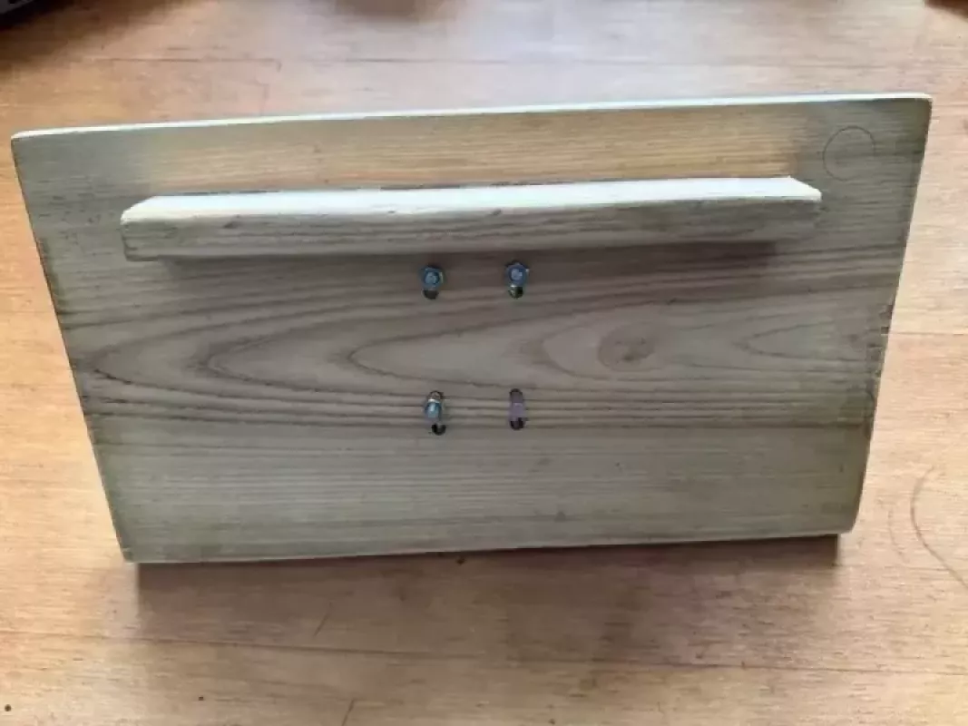 Stovas kalendoriui - , namai ir interjeras 3