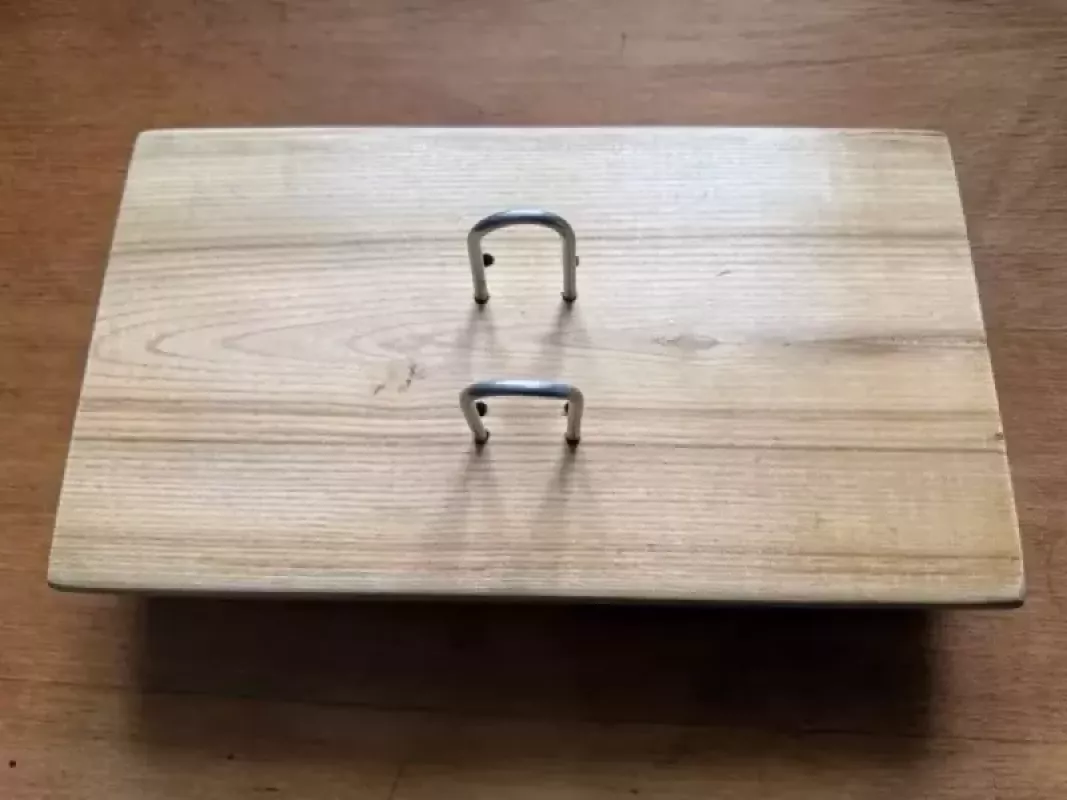 Stovas kalendoriui - , namai ir interjeras 4