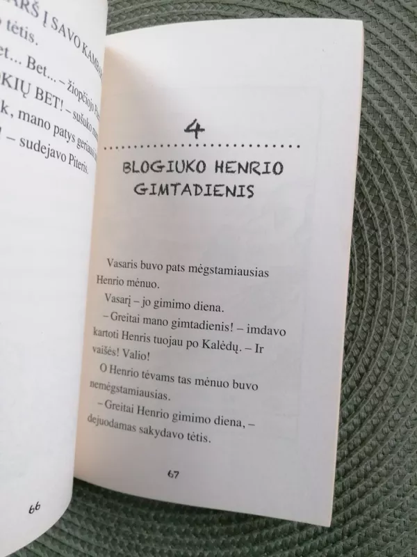 Blogiukas Henris ir slaptas klubas - Francesca Simon, knyga 4