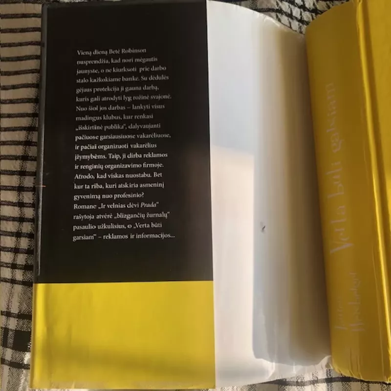 Verta būti garsiam (Madame) - Lauren Weisberger, knyga 4