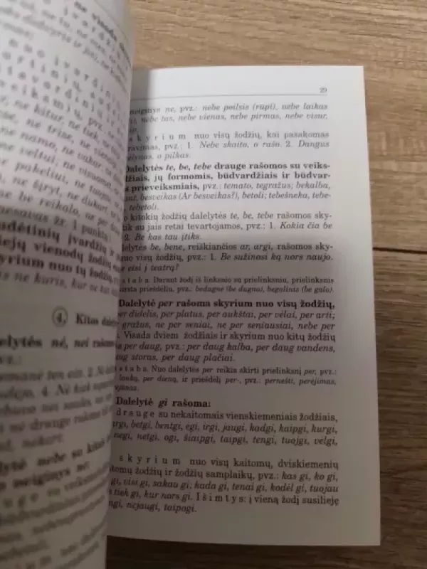 Mokomasis Lietuvių kalbos rašybos ir kirčiavimo žodynas - Pranas Kniūkšta, knyga 6