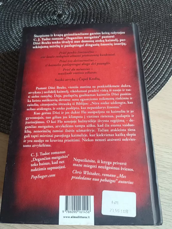 Degančios mergaitės - C. J. Tudor, knyga 4