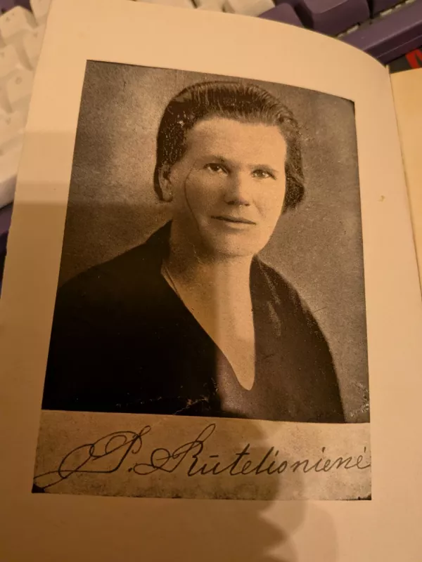 Tariamos plaštakės ir moterys. Pirma knyga - P. Rūtelionienė, knyga 4