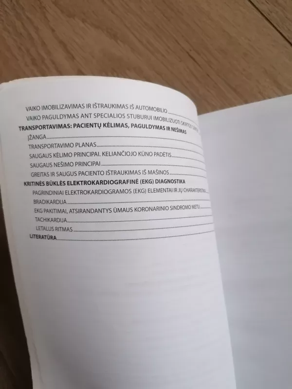 Pirmoji ir skubioji medicinos pagalba - D. Vaitkaitis, A.  Pranskūnas, knyga 4