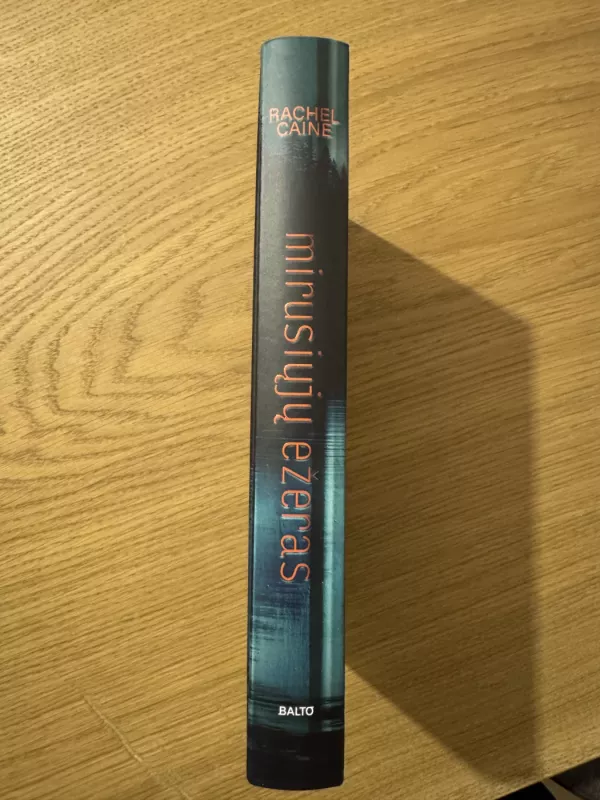 Mirusiųjų ežeras - Rachel Caine, knyga 3