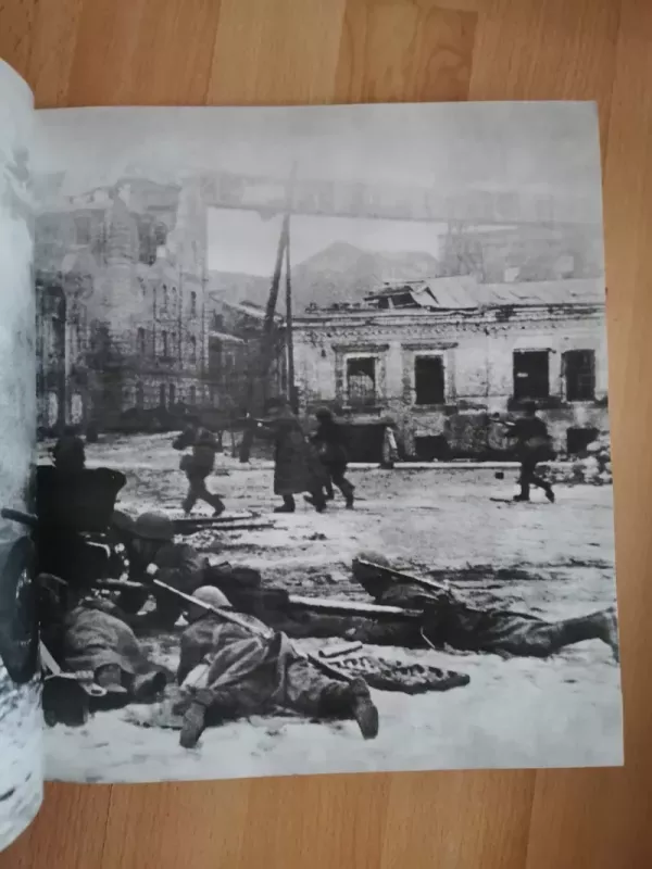 Velikaja Otečestvennaja Voina 1943 - P. A. Kuročkin, knyga 4