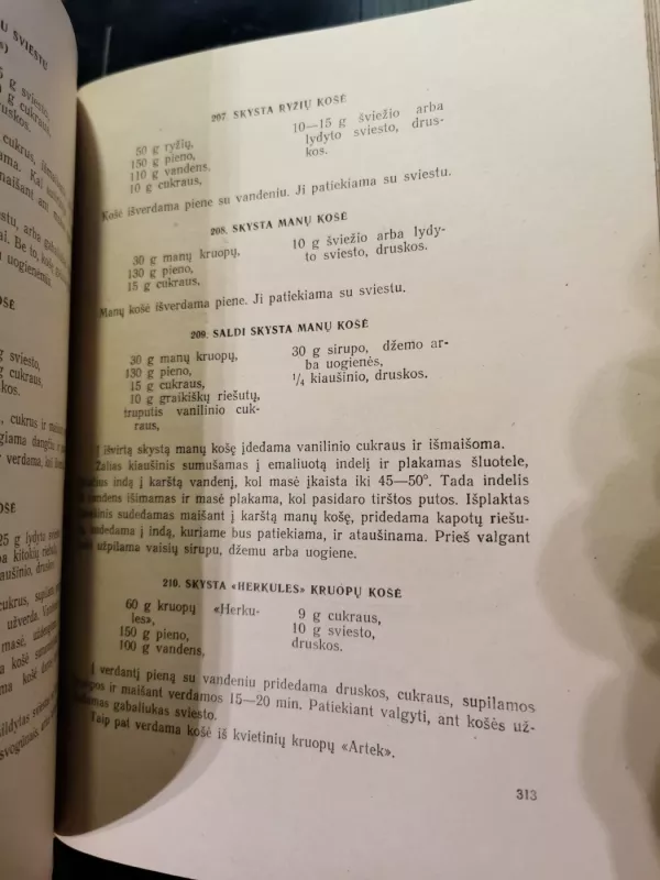 Šeimininkės vadovas - Autorių Kolektyvas, knyga 5