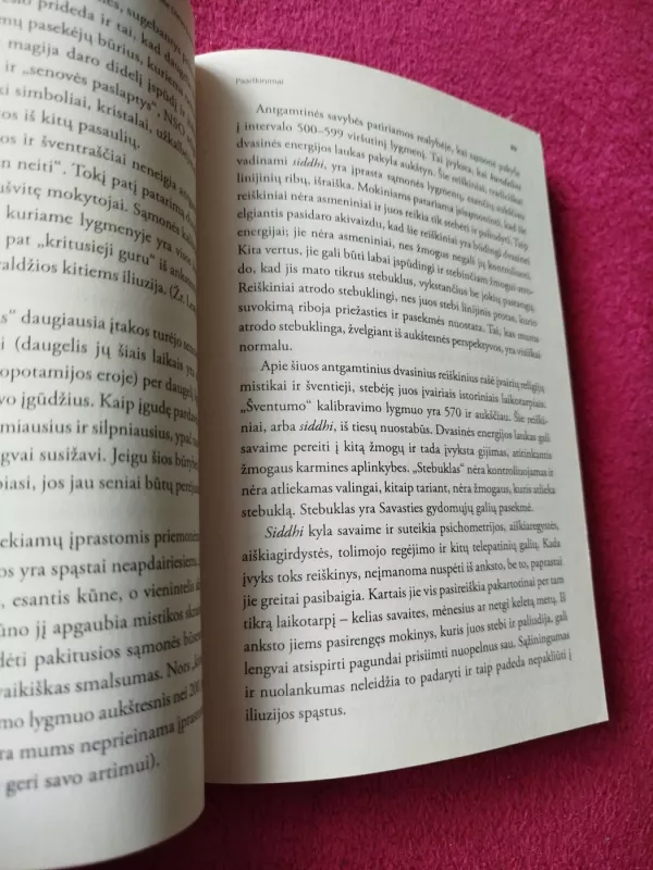 Atraskite Dievo buvimą - David R. Hawkins, knyga 4