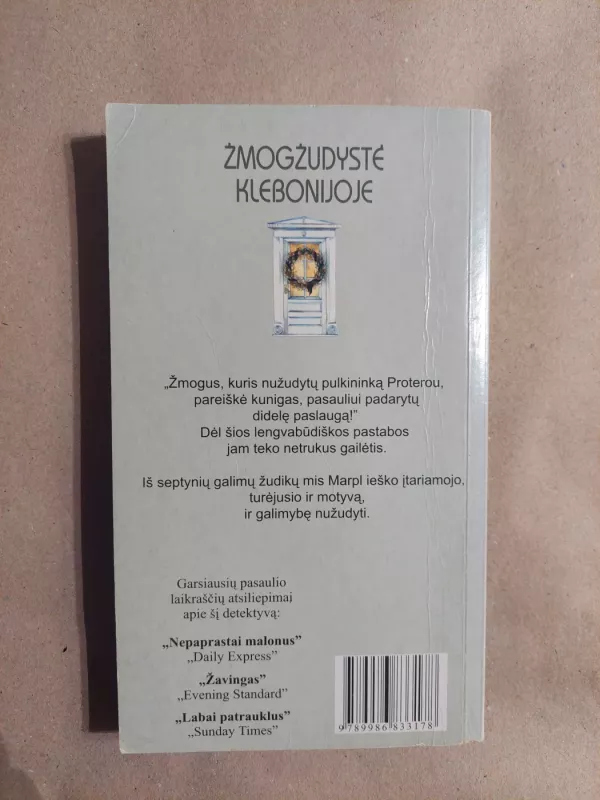 Žmogžudystė klebonijoje - Agatha Christie, knyga 3