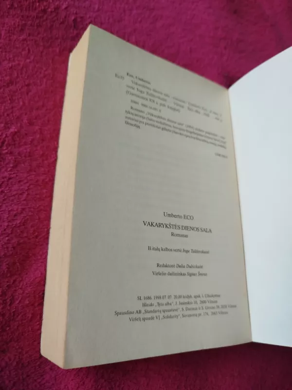 Vakarykštės dienos sala - Umberto Eco, knyga 5