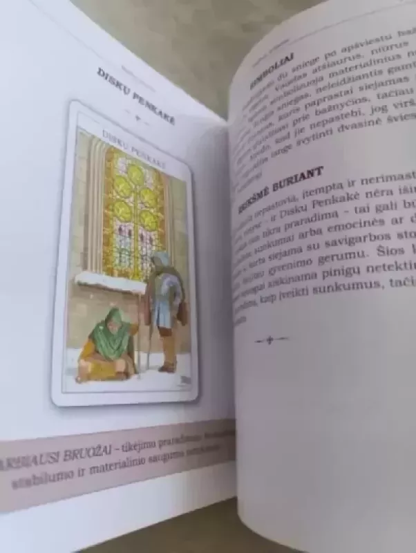 Taro ismokite burt kortomis - Juliet Sharman-Burke, knyga 4