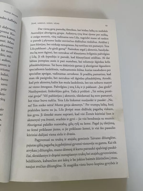 Žemė, vanduo,ugnis,vėjas - Kiesha Crowther, knyga 5