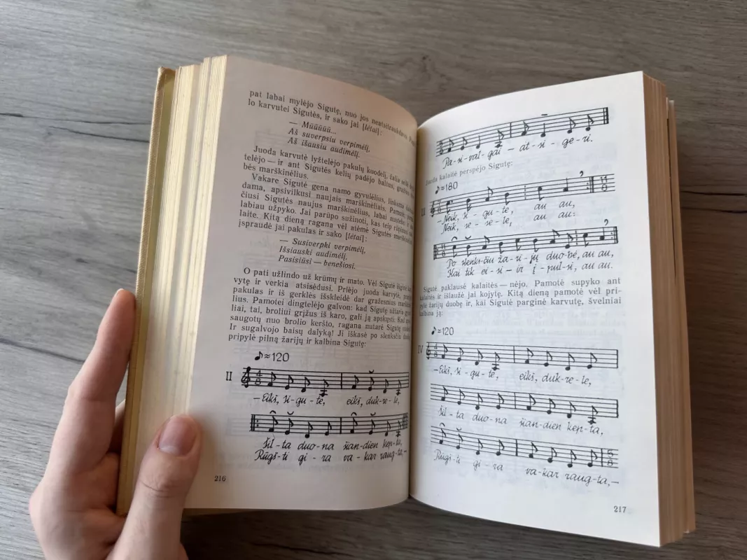 Pasakos su dainuojamaisiais intarpais - Jurgis Dovydaitis, knyga 5